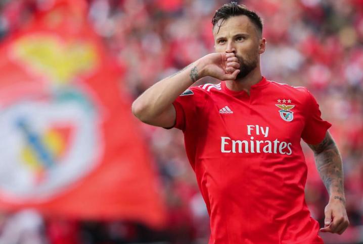 金年会-清晨本菲卡备战英超，篮板制胜细节曝光，气氛紧张，纪律约束更严格的简单介绍